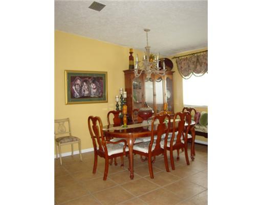22309 Timberly Drive Boca Raton, FL 33428 - Photo 6 of 25 Additional Photo