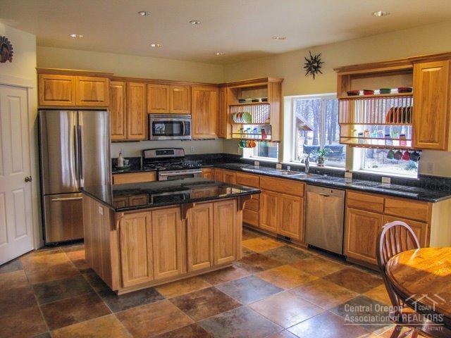 19155 Buck Canyon Road Bend, OR 97702 - Photo 8 of 25 Additional Photo
