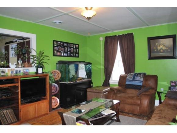 5 Friendship Street Rochester, NH 03867 - Photo 2 of 24