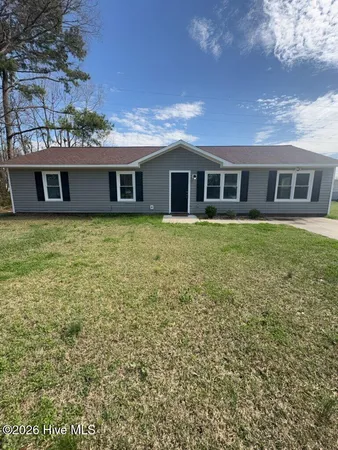 $1,700 | 136 Sandy Drive, Jacksonville, NC 28546