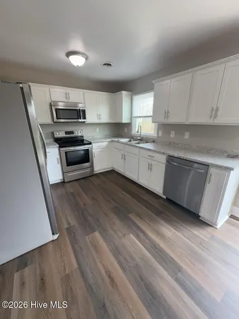 $1,700 | 136 Sandy Drive, Jacksonville, NC 28546