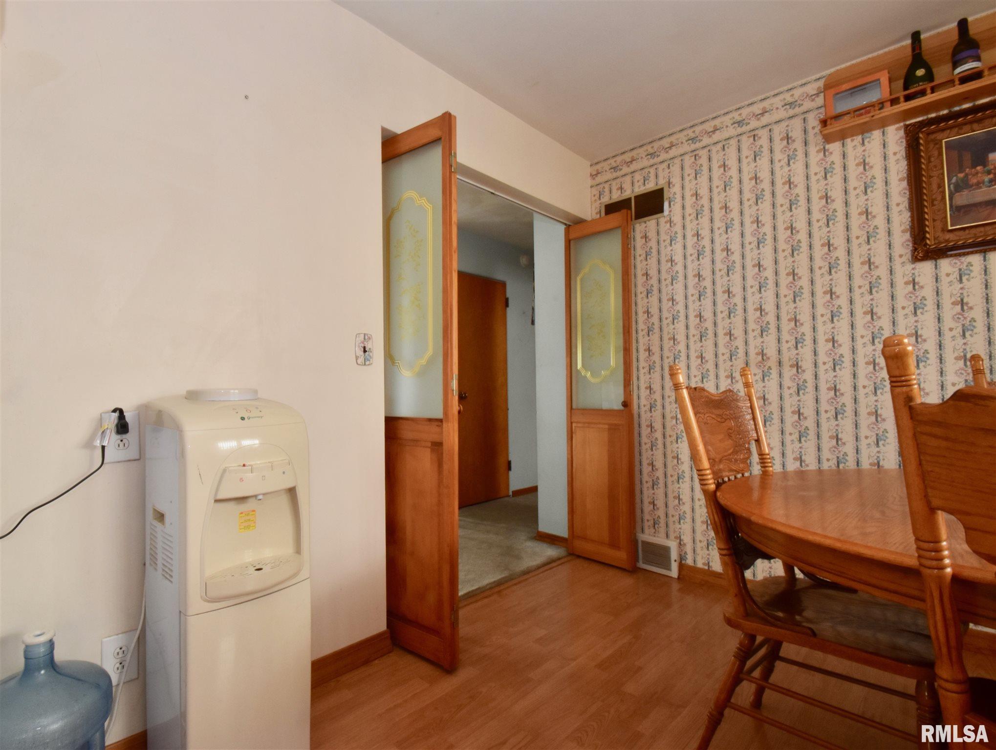 2515 West Overhill Road Peoria, IL 61615 - Photo 34 of 48 Gallery Image 34