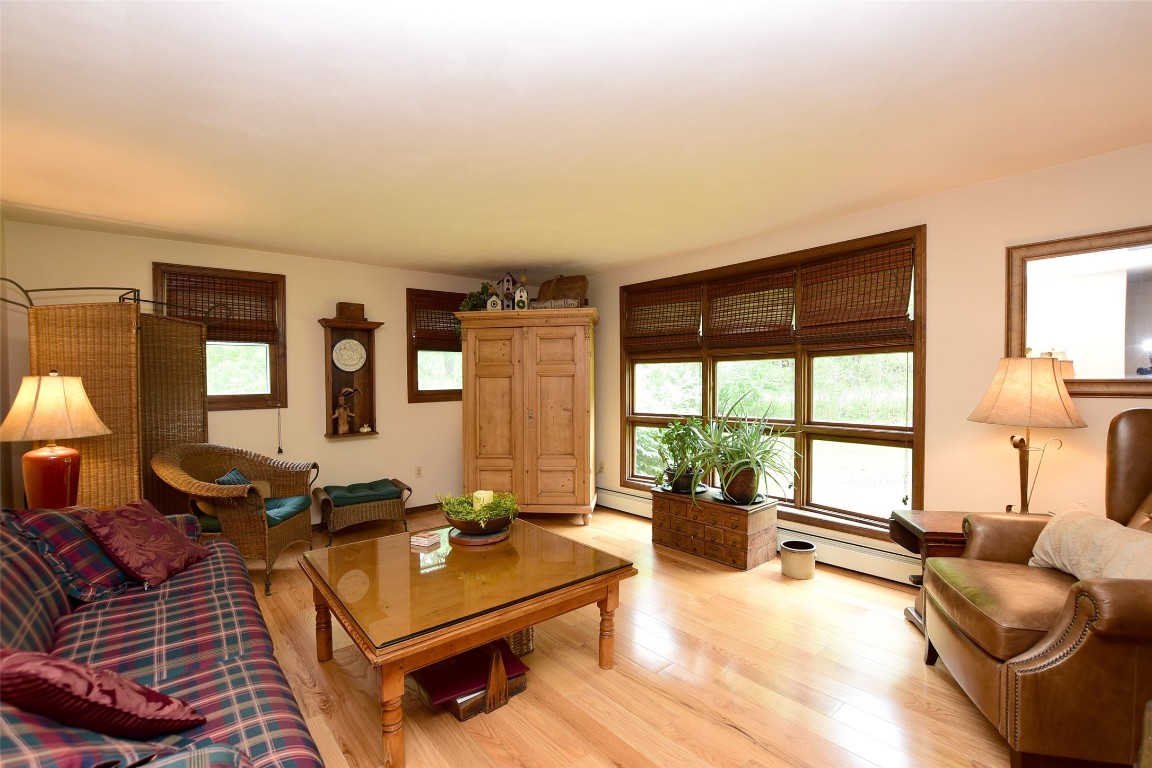 977 Powderhouse Road Vestal, NY 13850 - Photo 7 of 39 Gallery Image 7