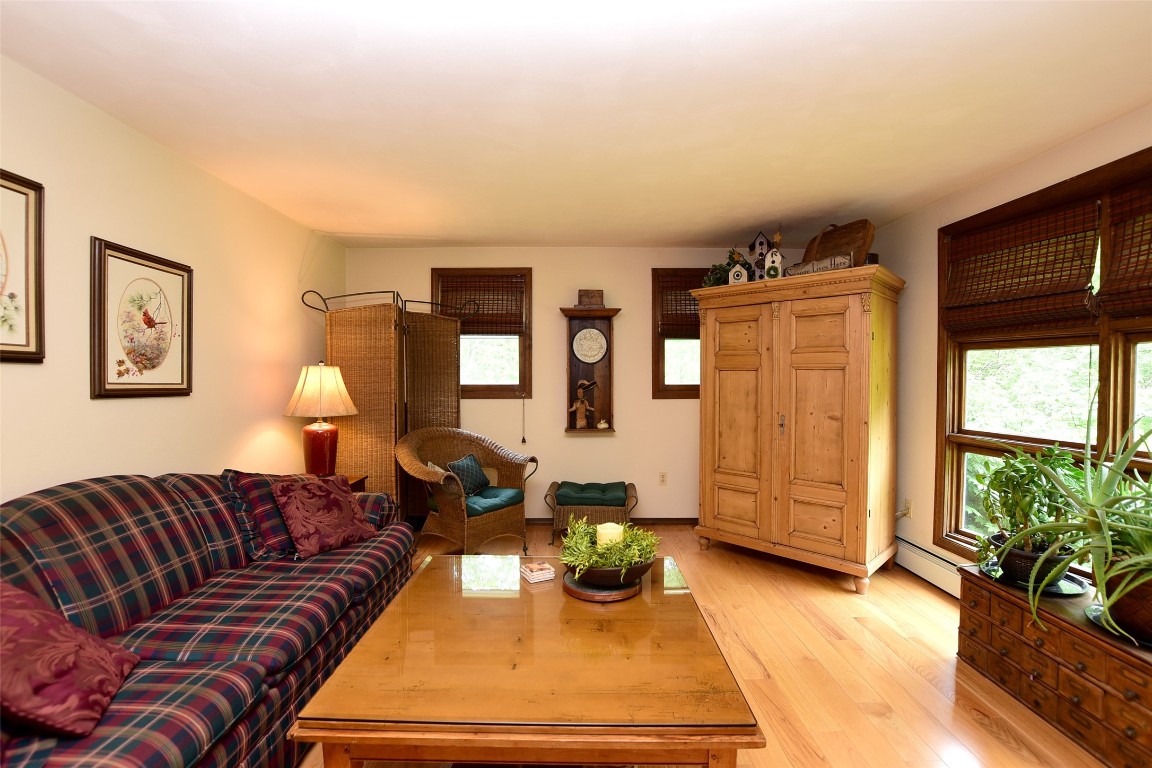 977 Powderhouse Road Vestal, NY 13850 - Photo 8 of 39 Gallery Image 8