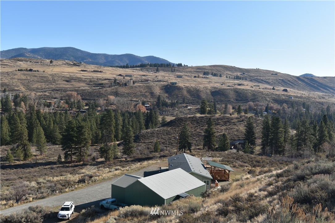 25 Windsong Road Winthrop, WA 98862 - Photo 2 of 25 Gallery Image 2
