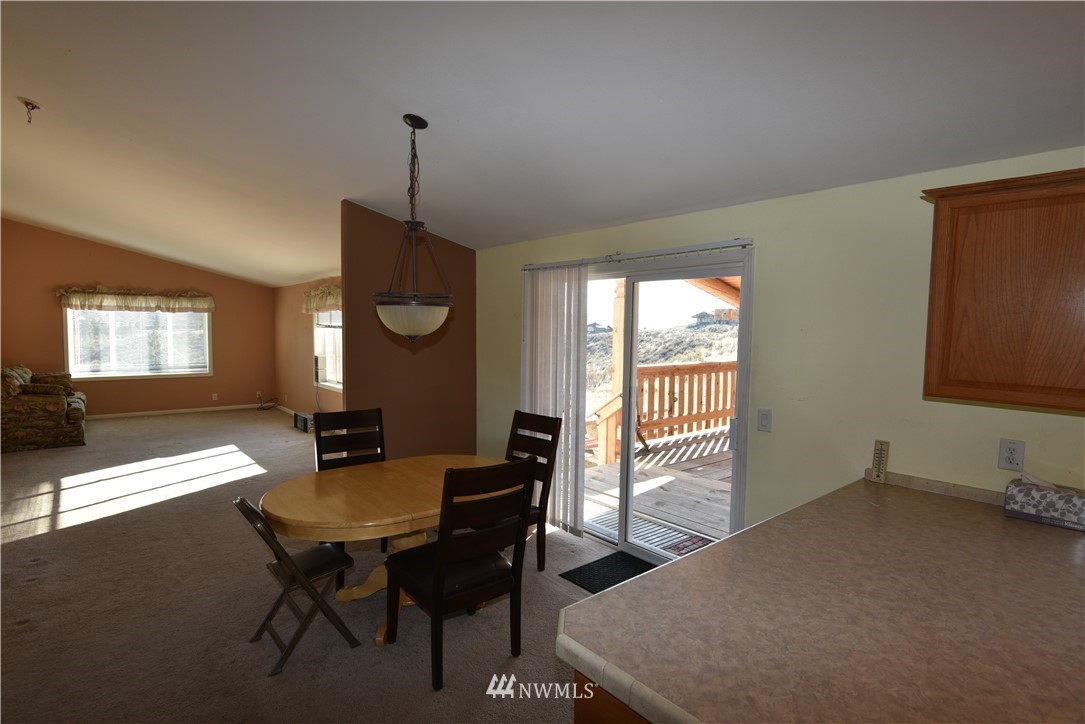 25 Windsong Road Winthrop, WA 98862 - Photo 6 of 25 Gallery Image 6