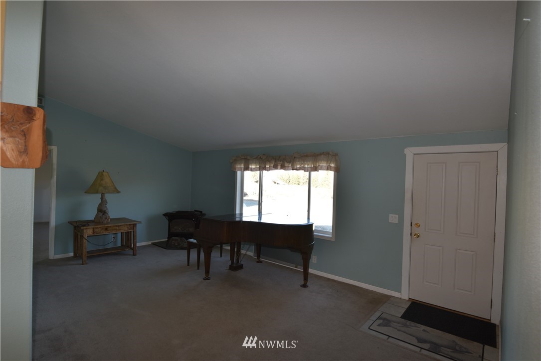 25 Windsong Road Winthrop, WA 98862 - Photo 7 of 25 Gallery Image 7