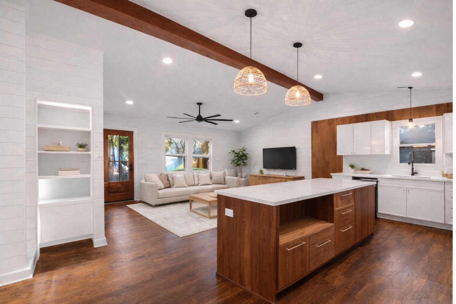 905 Randall Drive Mount Pleasant, SC 29464 - Photo 14 of 25 2D84B348-D5C1-4EBC-B261-219F32D46E7A