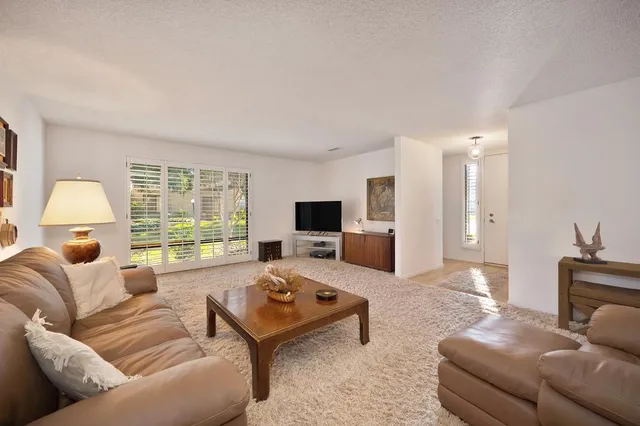 $459,000 | 1182 Vanderbilt Way, Sacramento, CA 95825