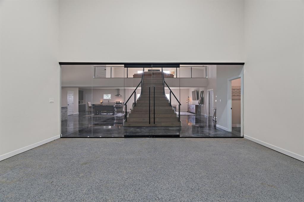 5410 Buffalo Ridge Drive, Unit L Stephenville, TX 76401 - Photo 2 of 40 a view of entryway