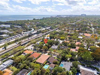 $2,000,000 | 120 Southwest 24th Road, Miami, FL 33129