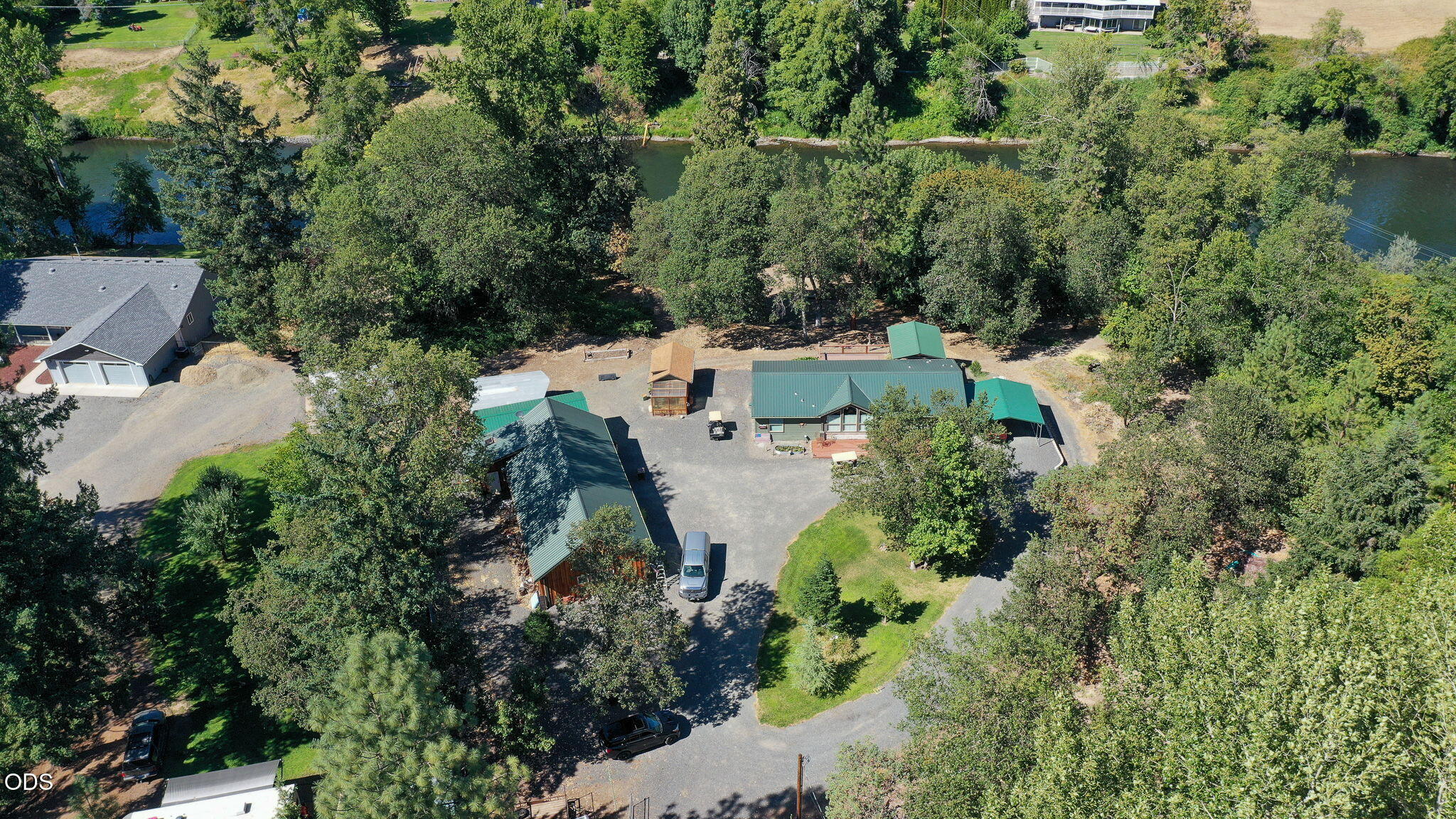 1800 Lampman Road Gold Hill, OR 97525 - Photo 1 of 53 Gallery Image 1