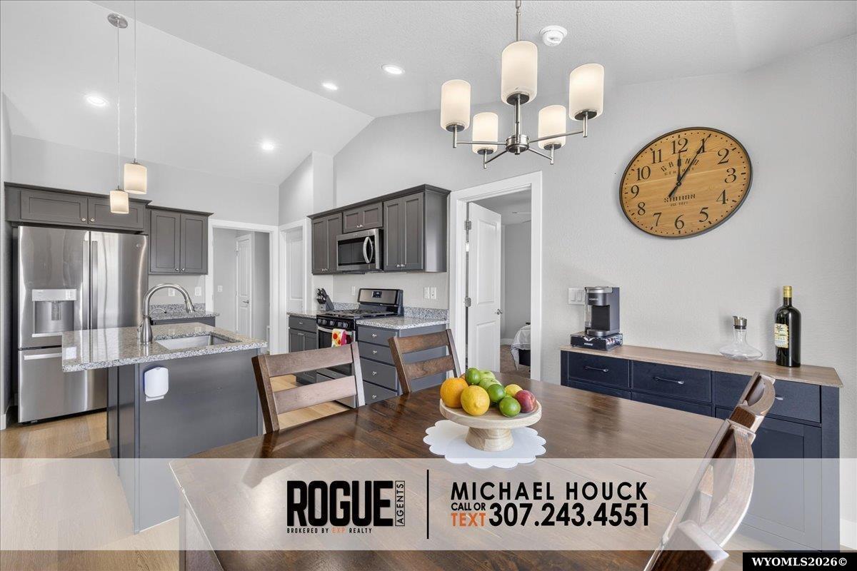 6946 Rogue River Road Casper, WY 82604 - Photo 11 of 38