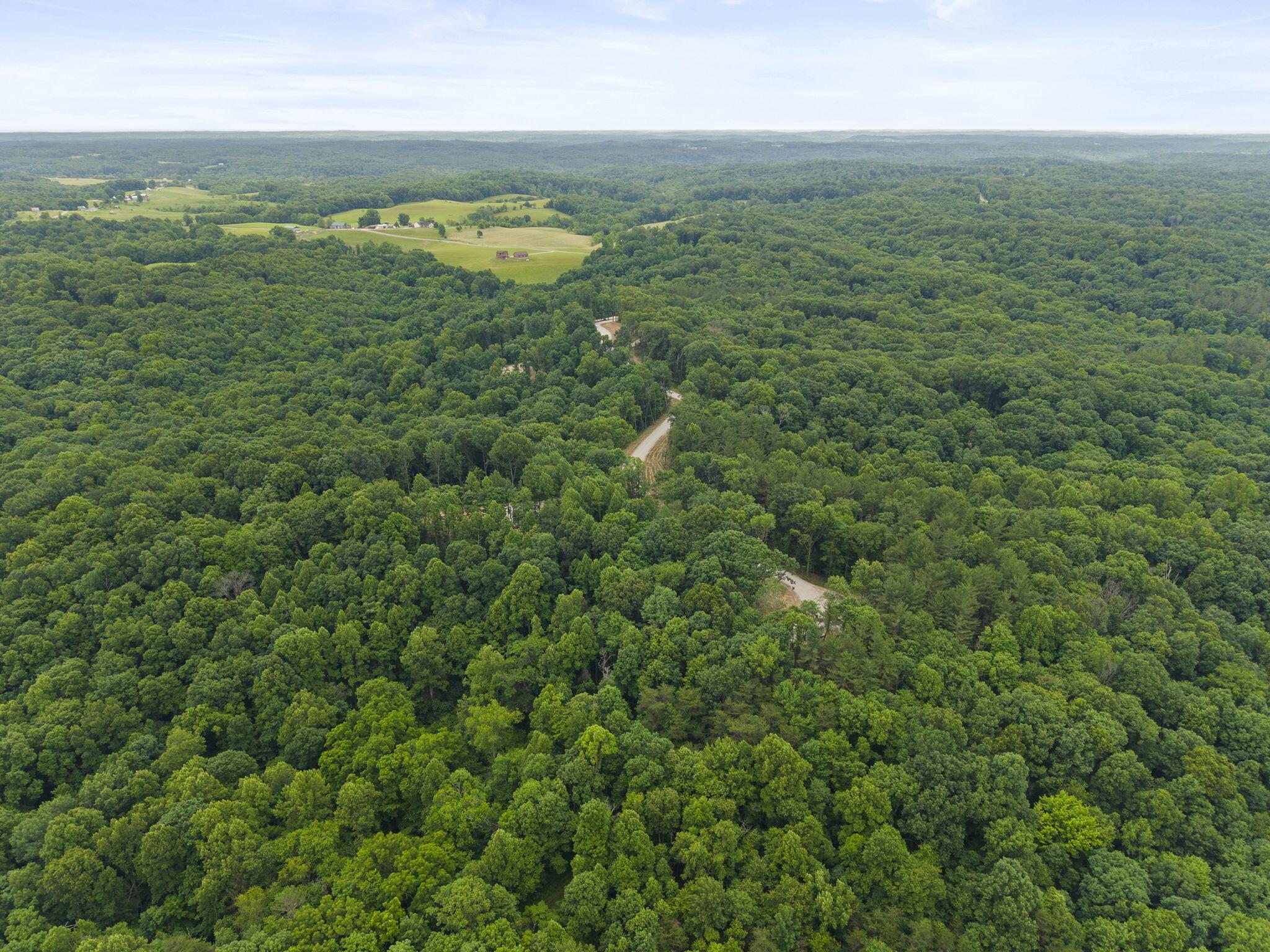 18573 Huggins Road Logan, OH 43138 - Photo 48 of 81