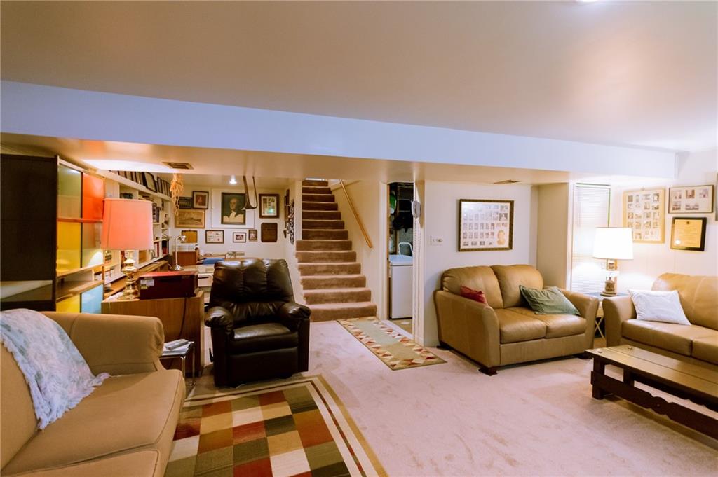 1602 Rocky Ford Road Columbus, IN 47203 - Photo 20 of 29 Gallery Image 20