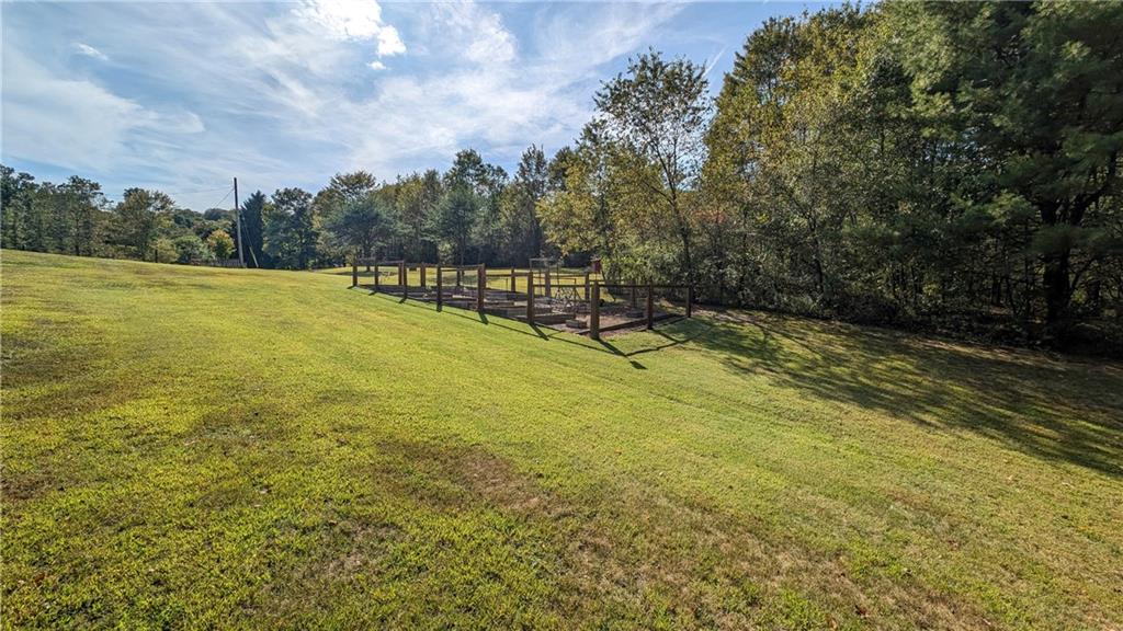 187 Mason Road Baden, PA 15005 - Photo 33 of 43