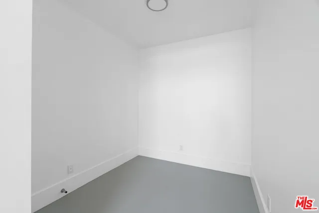 $5,750 | 558 Rose Avenue, Unit 2, Venice, CA 90291