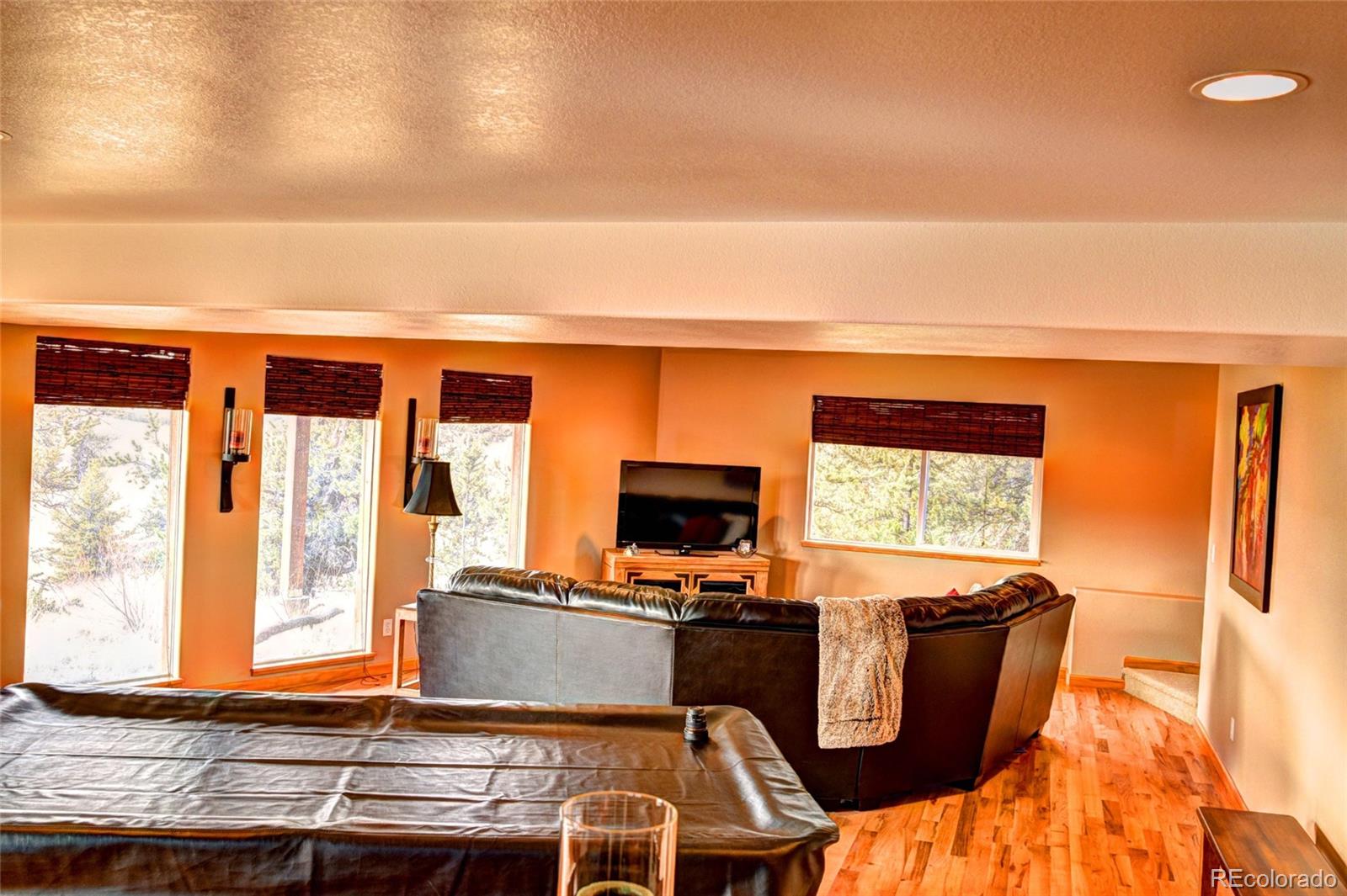 108 Australian Road Jefferson, CO 80456 - Photo 25 of 34 Gallery Image 25