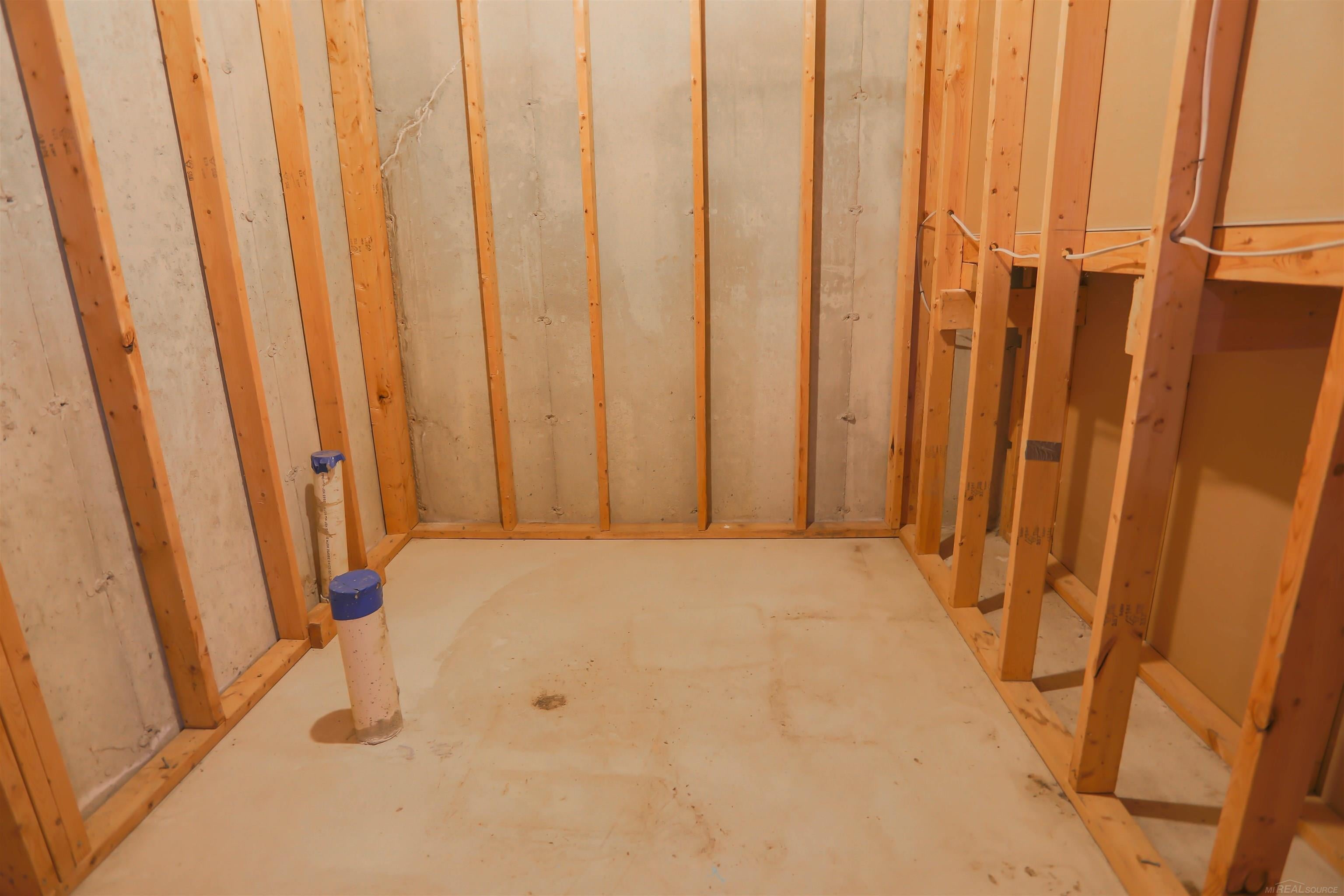18475 Pratt Road Armada, MI 48005 - Photo 43 of 45 Gallery Image 43