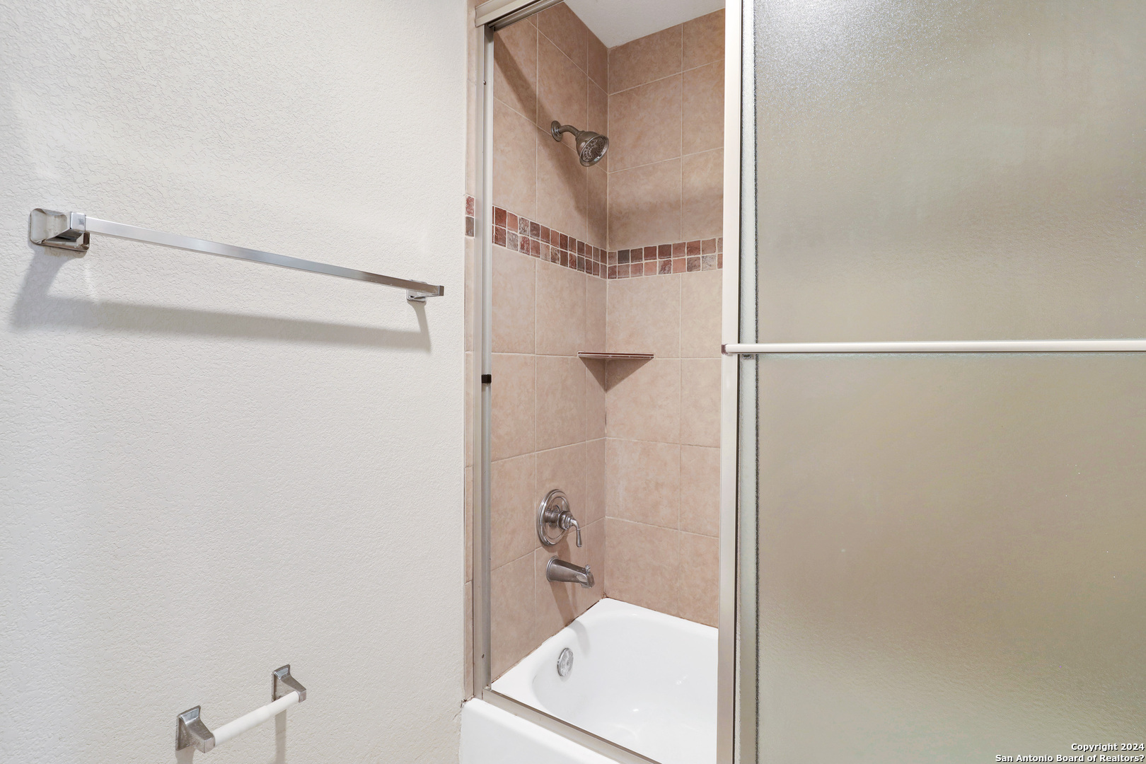 7323 Snowden Road, Unit 3306 San Antonio, TX 78229 - Photo 18 of 26