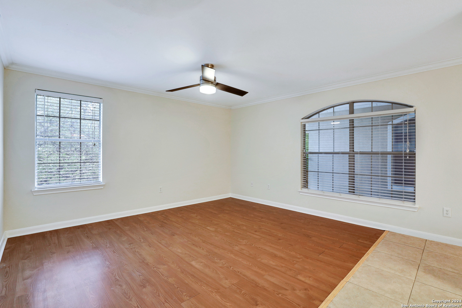 7323 Snowden Road, Unit 3306 San Antonio, TX 78229 - Photo 5 of 26