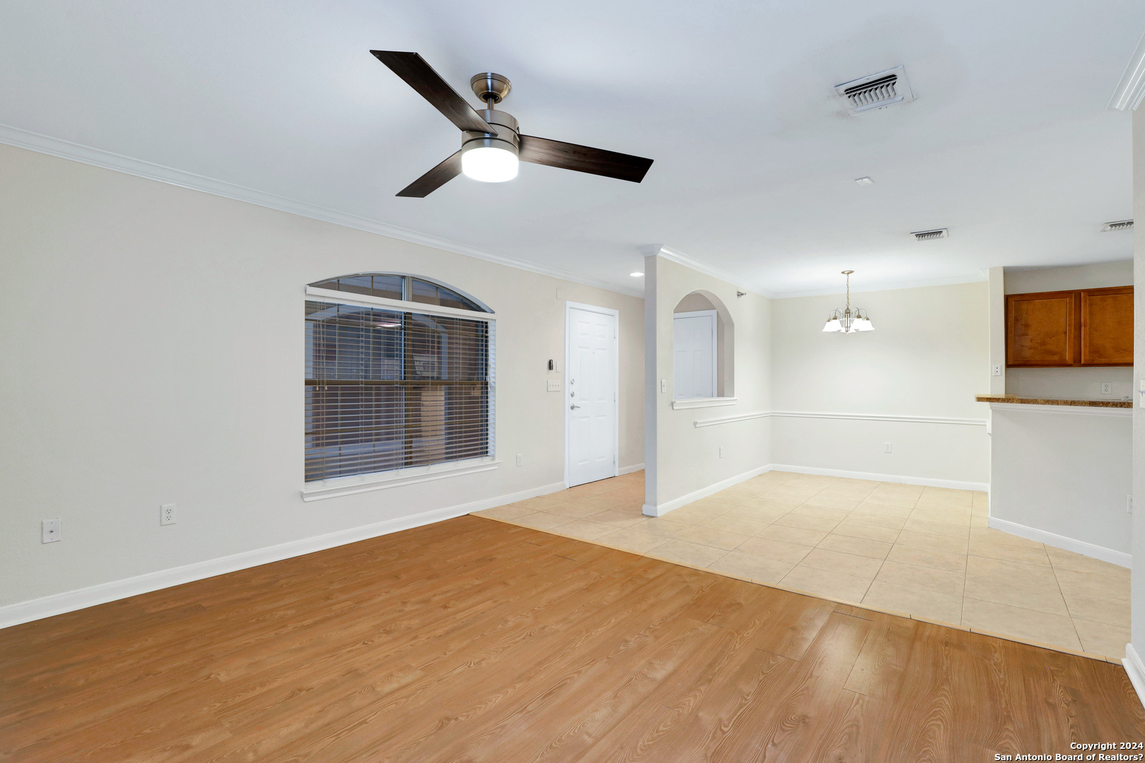 7323 Snowden Road, Unit 3306 San Antonio, TX 78229 - Photo 6 of 26