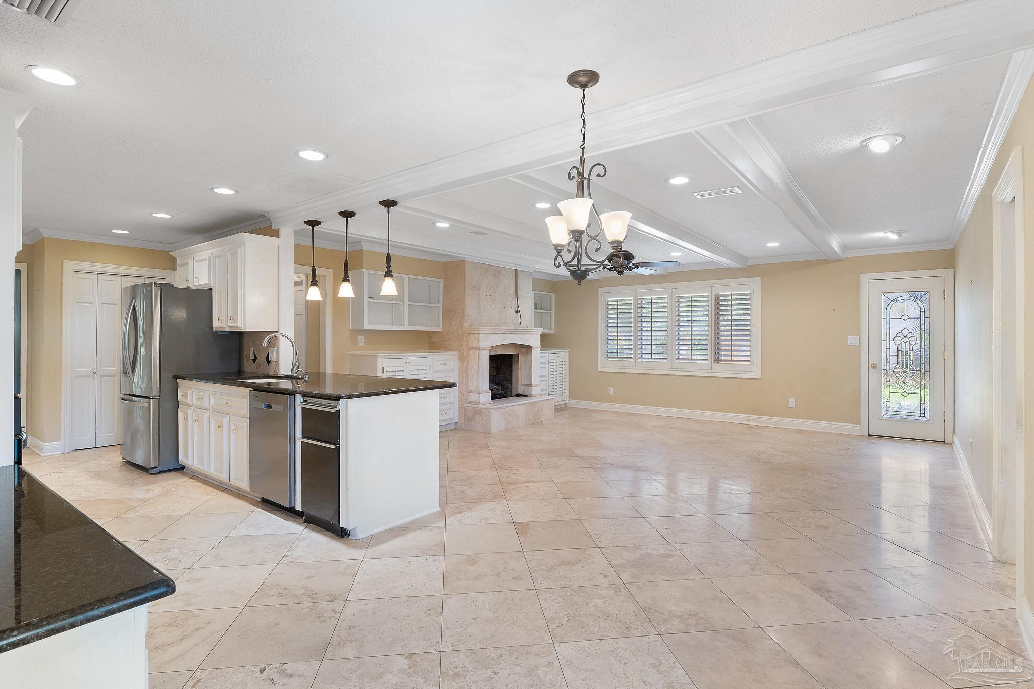 801 Bay Cliffs Road Gulf Breeze, FL 32561 - Photo 12 of 48 Gallery Image 12