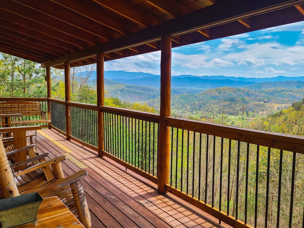989 Autumn Ridge Way, Unit ABSOLUTELYPERFECT Sevierville, TN 37876 - Photo 12 of 27 Gallery Image 12
