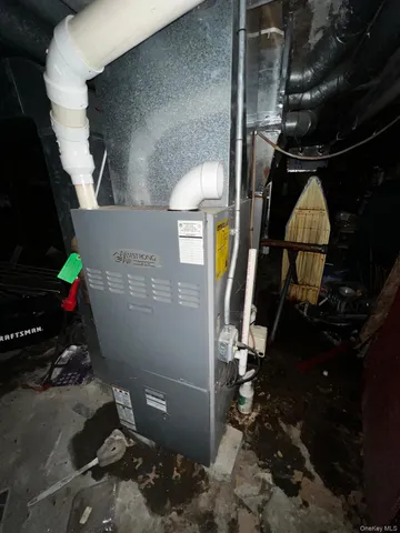 $249,888 | 3 Balding Avenue, Poughkeepsie, NY 12601