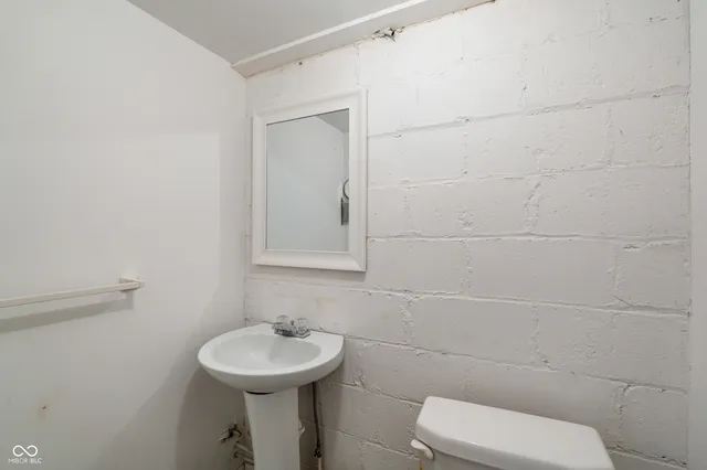 $255,000 | 4225 Graceland Avenue, Indianapolis, IN 46208