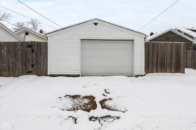 $255,000 | 4225 Graceland Avenue, Indianapolis, IN 46208