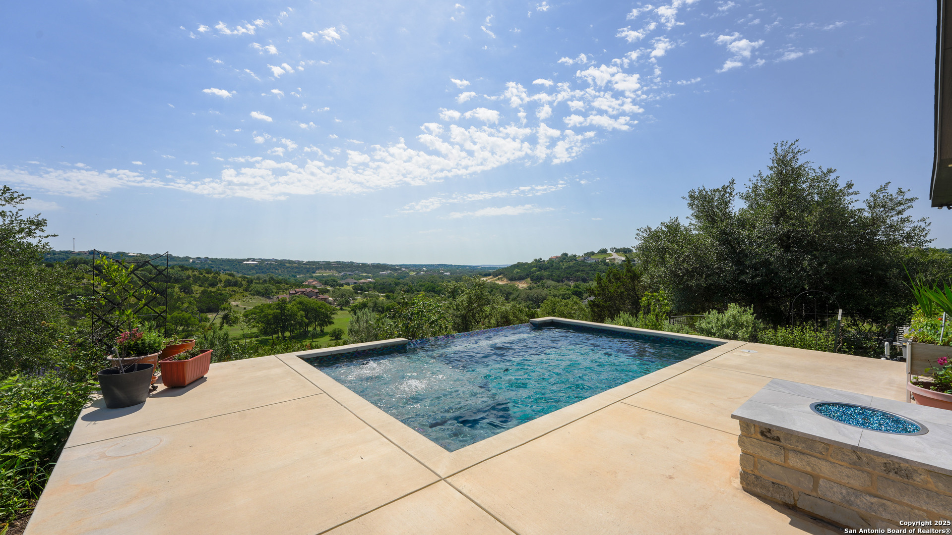 191 Crane Circle Spring Branch, TX 78070 - Photo 51 of 57 a view of a terrace view