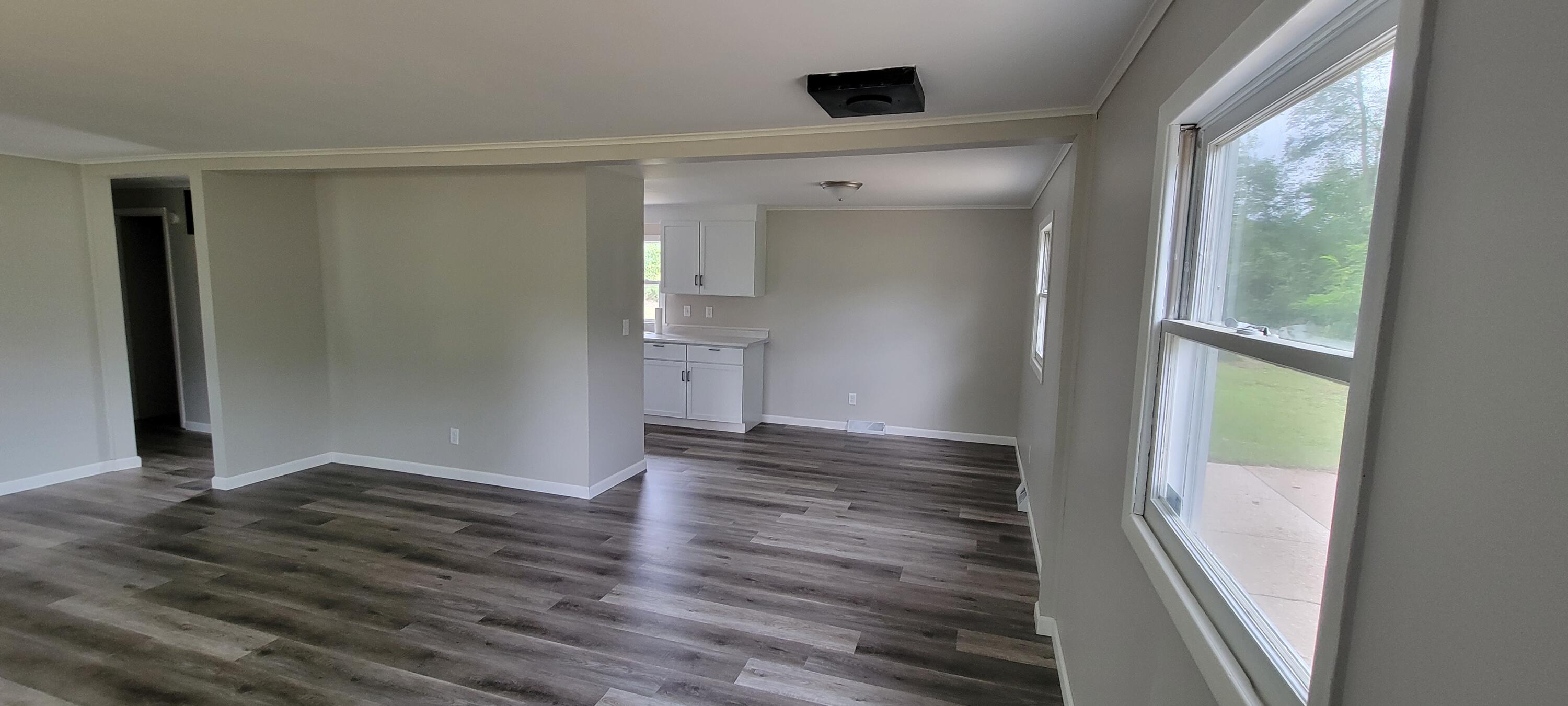 42769 Evergreen Park Drive Decatur, MI 49045 - Photo 8 of 15 evergreen lr dr kitch
