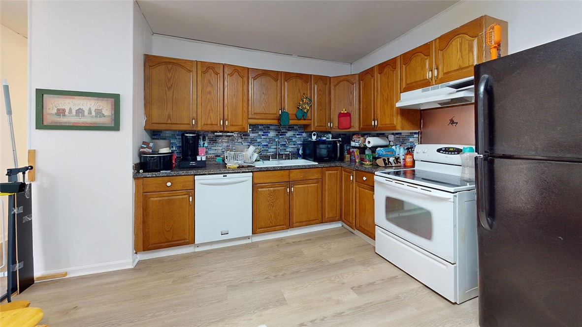 79 Rivulet Street Woonsocket, RI 02895 - Photo 10 of 25