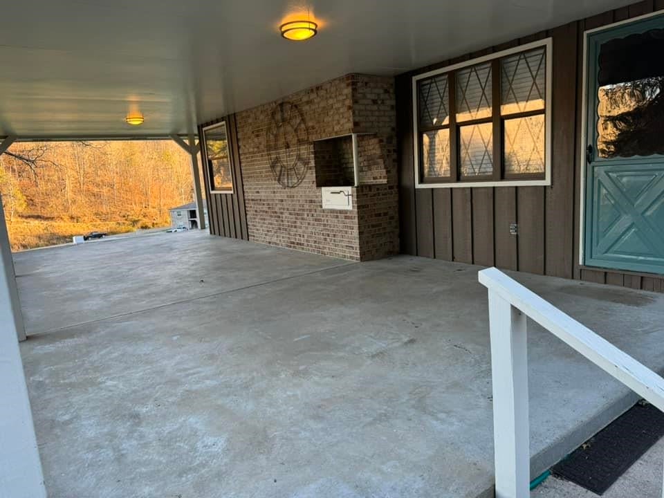 6900 Merritts Crk Road Huntington, WV 25702 - Photo 3 of 19 Gallery Image 3