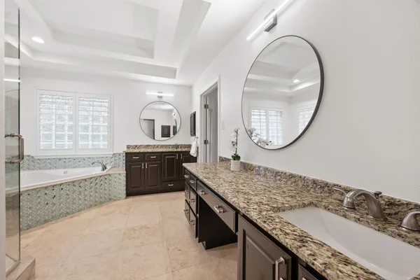 $1,250,000 | 12007 Colleyville Drive, Bee Cave, TX 78738