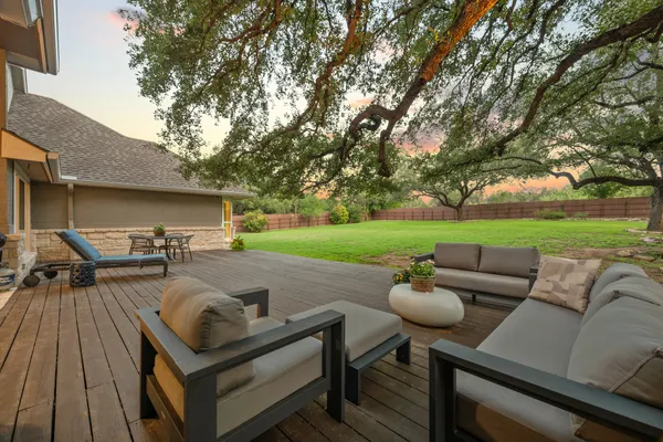 $1,250,000 | 12007 Colleyville Drive, Bee Cave, TX 78738
