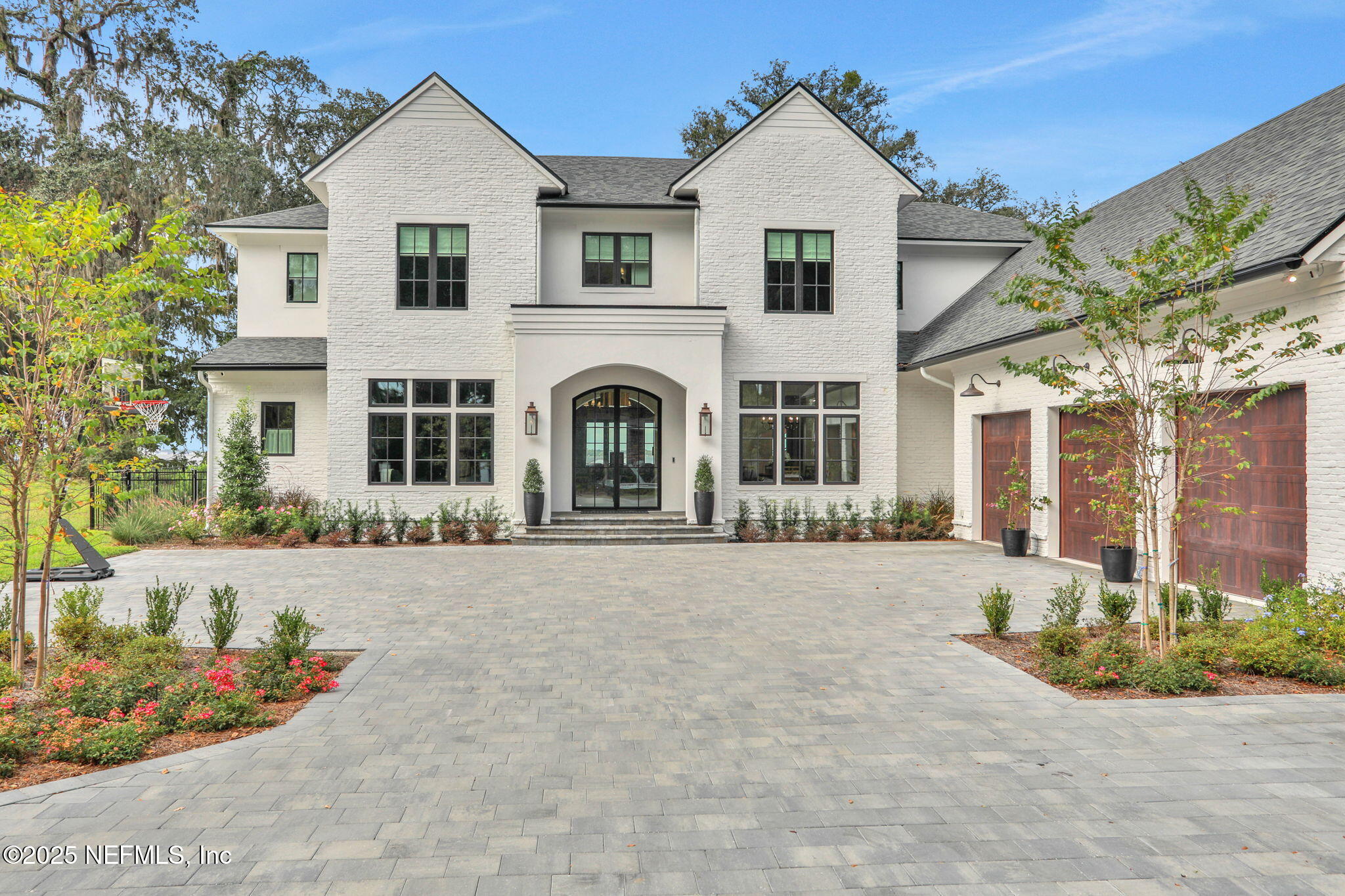 1157 Norwich Road Jacksonville, FL 32207 - Photo 2 of 92 Front of Home