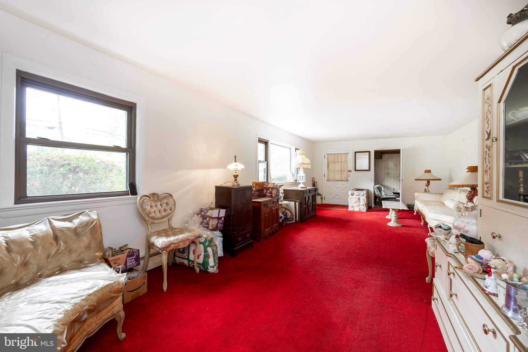1071 Favinger Road Pottstown, PA 19465 - Photo 5 of 61 Gallery Image 5