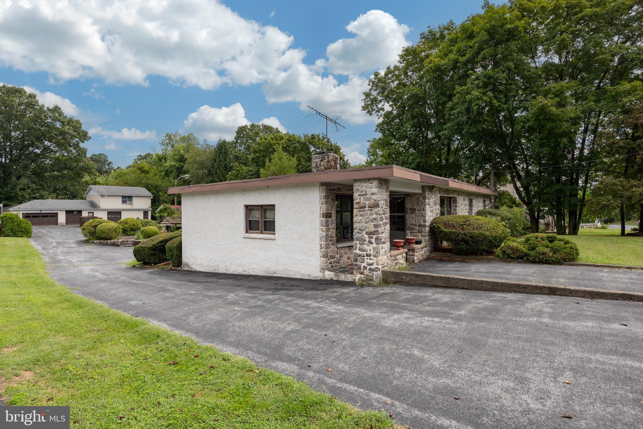 1071 Favinger Road Pottstown, PA 19465 - Photo 60 of 61 Gallery Image 60