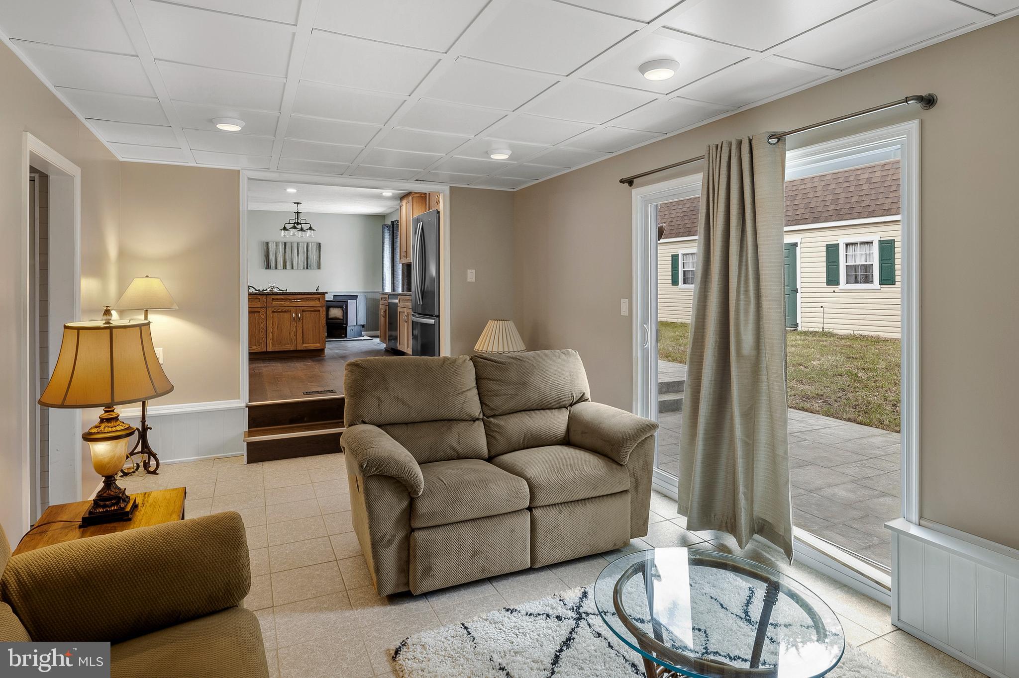 12921 Bogby Road Middle River, MD 21220 - Photo 13 of 32 Family Room (alt view)