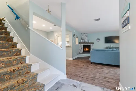 $499,999 | 92 Limewood Avenue, Unit C4, Branford, CT 06405