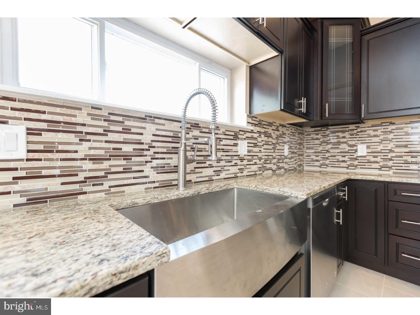 202 Baird Avenue Mount Ephraim, NJ 08059 - Photo 5 of 22