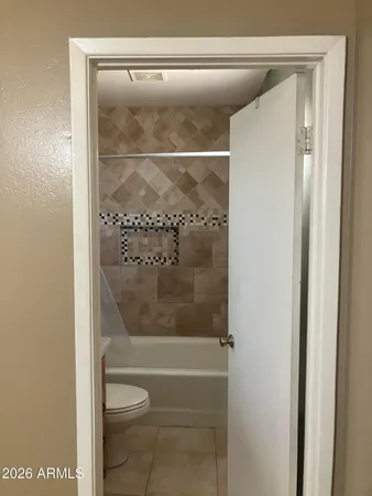 $2,575 | 17801 North 8th Drive, Phoenix, AZ 85023