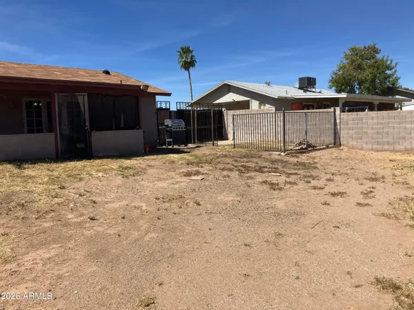 $2,575 | 17801 North 8th Drive, Phoenix, AZ 85023