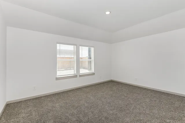 $2,600 | 14826 Cold Water Drive, Baytown, TX 77523