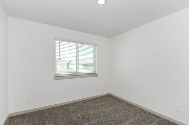 $2,600 | 14826 Cold Water Drive, Baytown, TX 77523