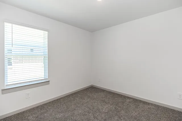 $2,600 | 14826 Cold Water Drive, Baytown, TX 77523