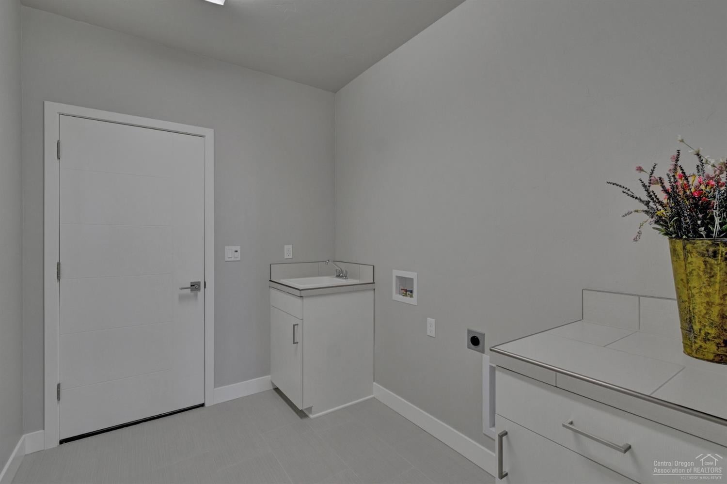 674 Northwest Rimrock Drive Redmond, OR 97756 - Photo 22 of 25 Additional Photo