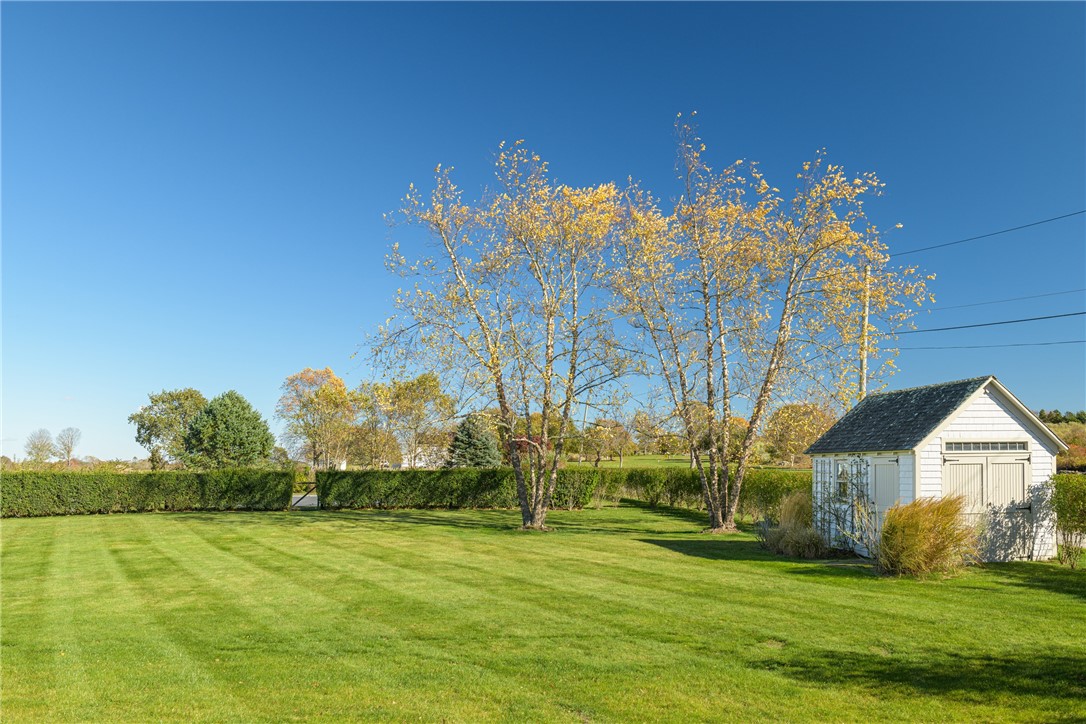 424 3rd Beach Road Middletown, RI 02842 - Photo 47 of 50